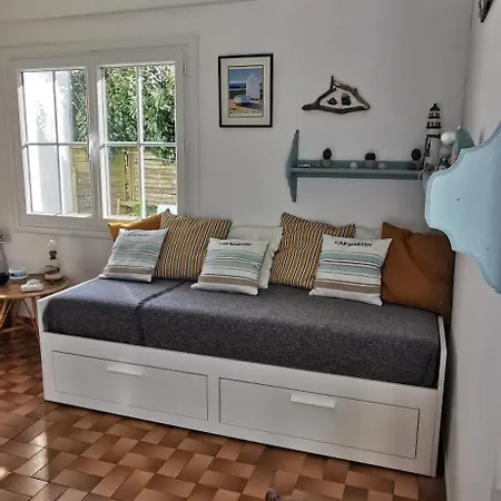 Maison De Famille Bord De Dom wakacyjny